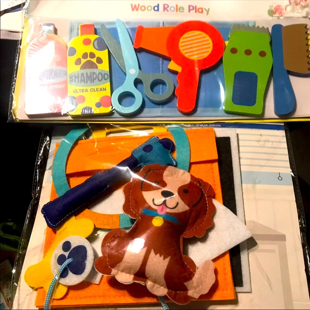 Felt Role Play Vet Kit & Wood Role Play Pets